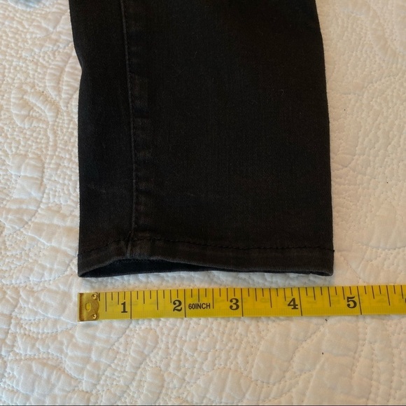 L’Agence Margot High Rise Skinny Distressed Black Jeans - 27 - Picture 12 of 14